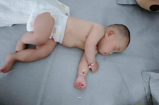 永康宝宝发烧可以喝牛奶吗